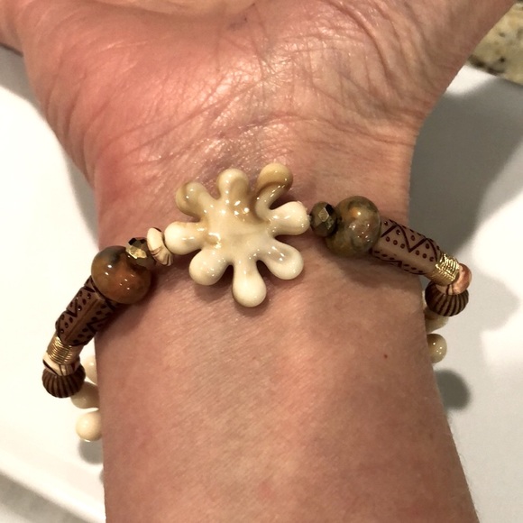 Stunning brown, gold & cream stretch bracelet w/Jasper stone - NEW in package - Picture 4 of 9